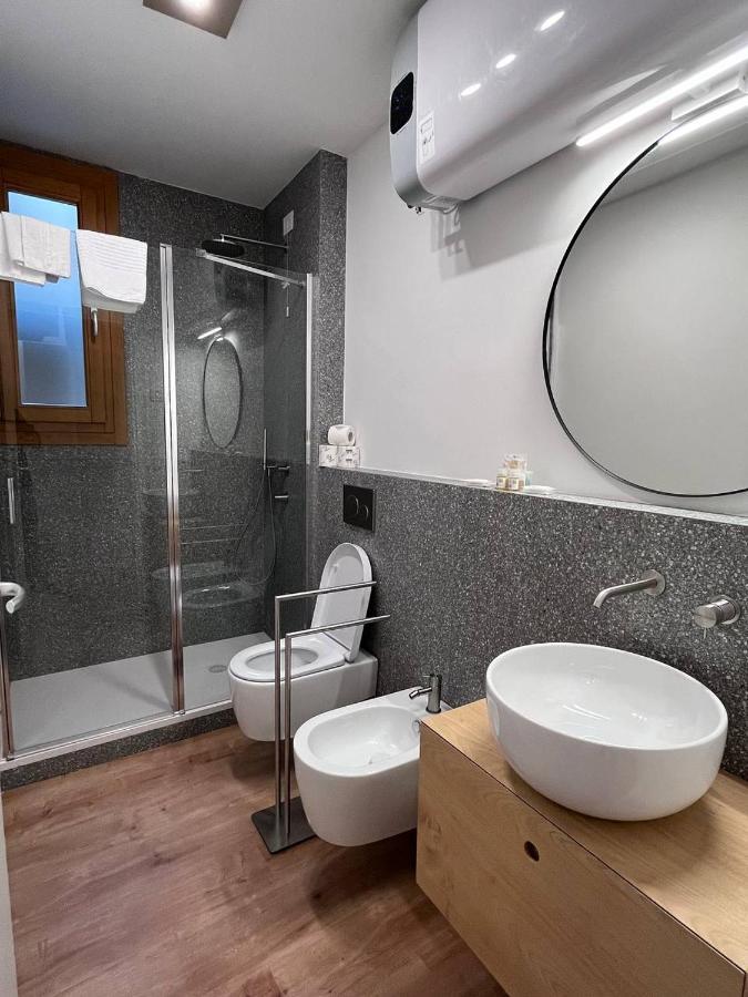 Residenza Urania Apartment เวนิส ภายนอก รูปภาพ
